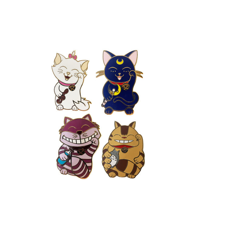 सोना मढ़वाया हार्ड इनेमल कार्टून चुंबक धातु लैपल पिन उपहार में दें